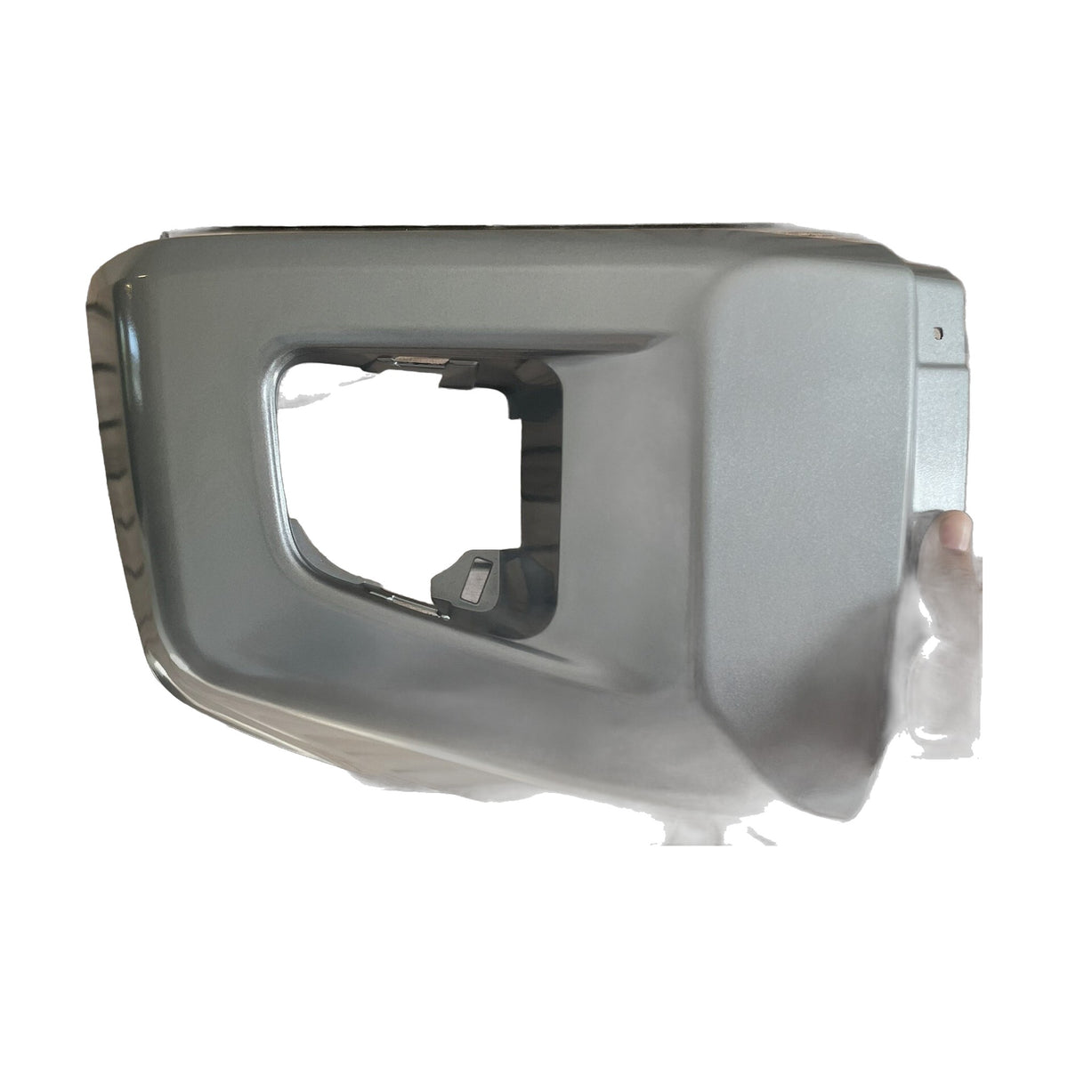 Tundra Front Bumper End Cap Silver Sky (1D6)